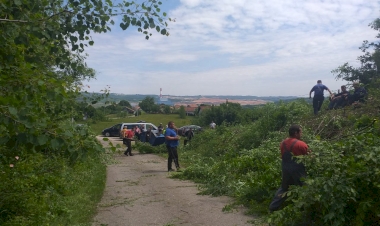 Radna akcija na groblju u Ljebu