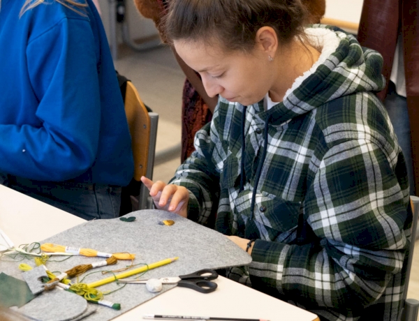 STVARA PRAVU BAJKU: Bojana Marić pravi višenamenske igračke i deci pruža nešto unikatno